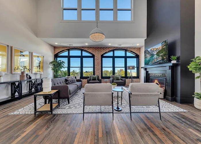 Top Floor Penthouse Lofts