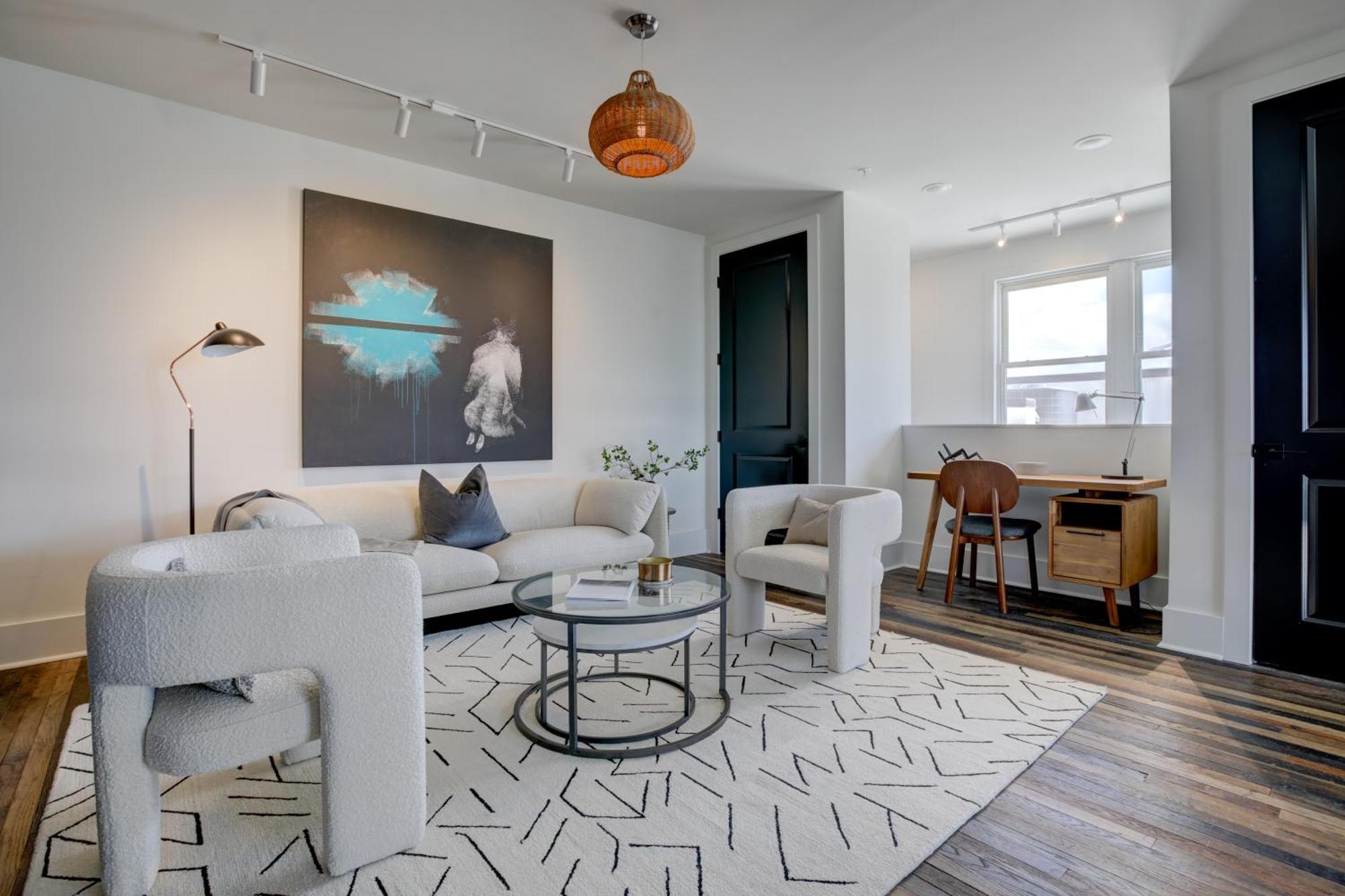 Top Floor Penthouse Lofts Apartment Atlanta